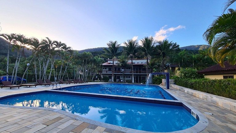 TrevizZo Maresias Sun House