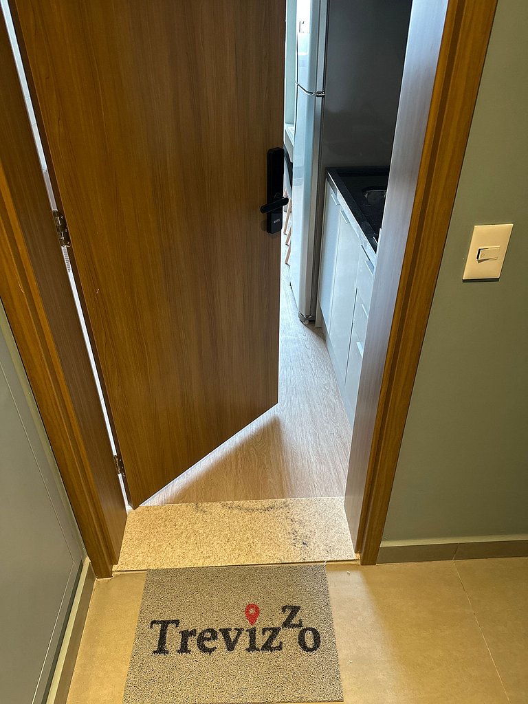 TrevizZo Pacaembu by Housi