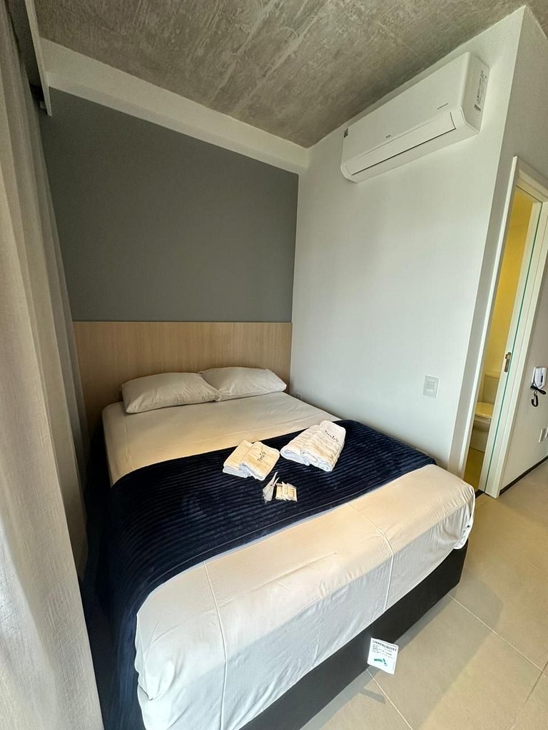 Studio no Brooklin a 3 min do metro com café