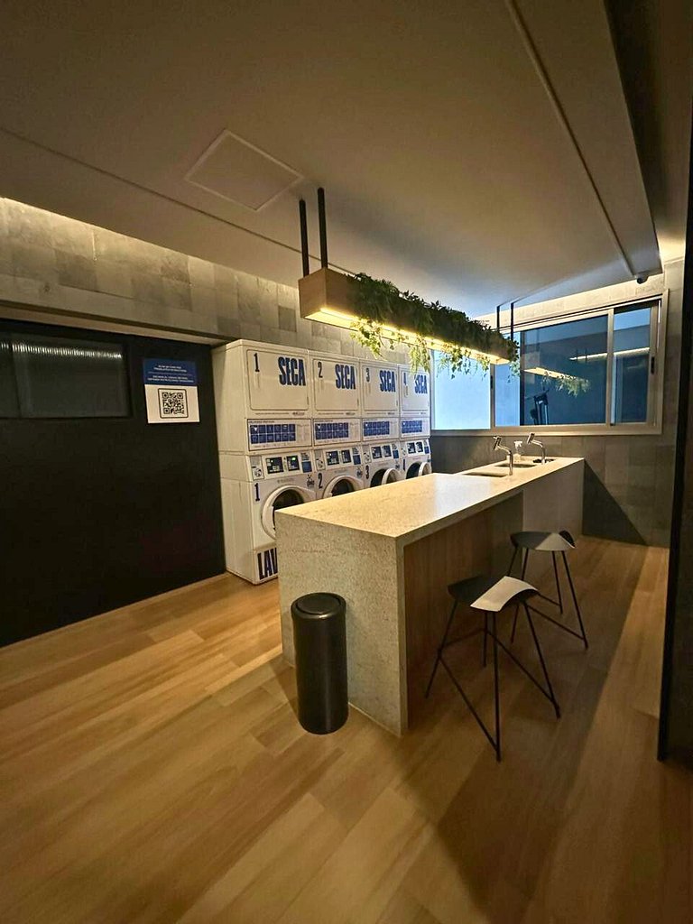 Studio no Brooklin a 3 min do metro com café