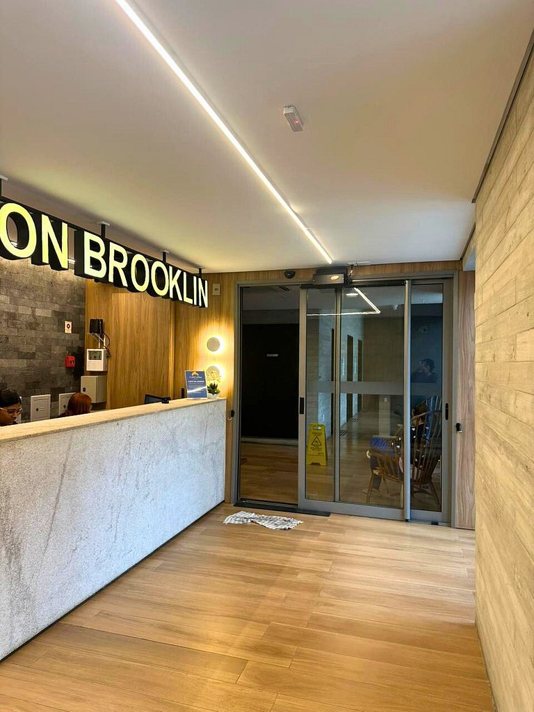 Studio no Brooklin a 3 min do metro com café